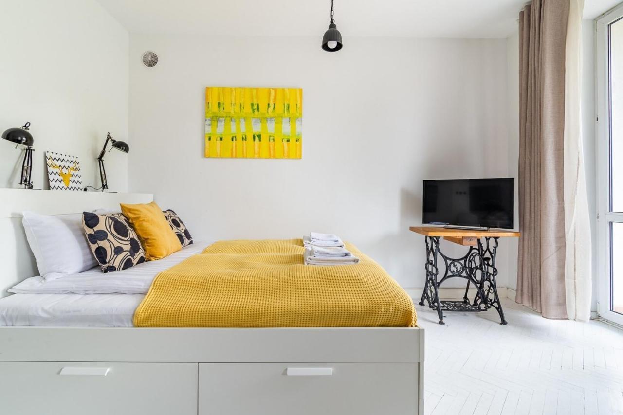 Rent like home - Wilcza 22A Warschau Exterior foto